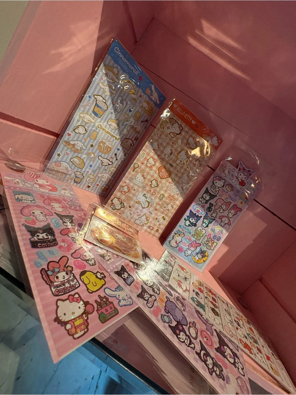 Hello Kitty different sheet